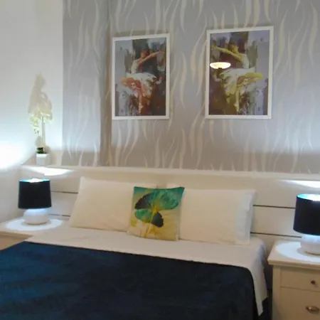 Casa Da Cri 2 *